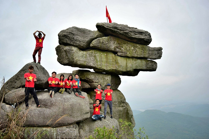 Chinh phục núi Đá Chồng, Quảng Ninh